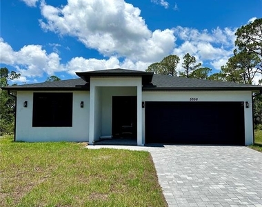 8533 Lancelot Avenue - Photo Thumbnail 1