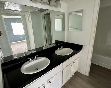 2519 N Alafaya Trail - Photo Thumbnail 23