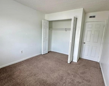 2519 N Alafaya Trail - Photo Thumbnail 17