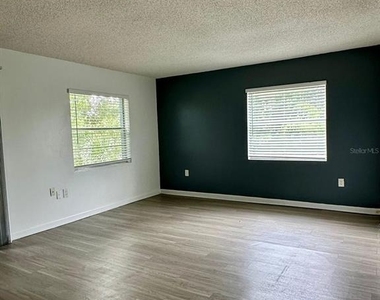 2519 N Alafaya Trail - Photo Thumbnail 5