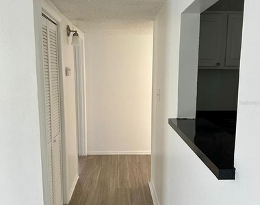 2519 N Alafaya Trail - Photo Thumbnail 15