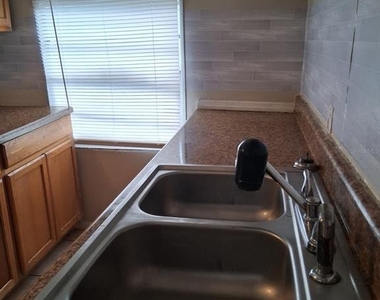 1703 Mccarthy - Photo Thumbnail 8
