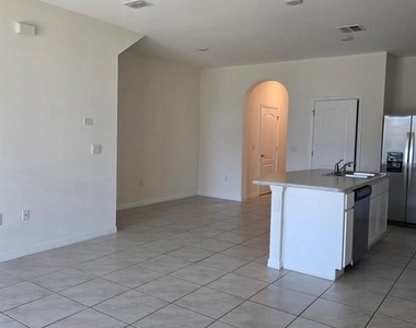 2294 Tay Wes Drive - Photo Thumbnail 6