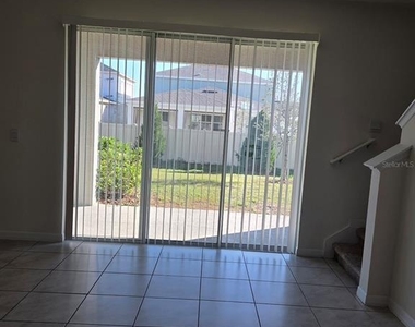 2294 Tay Wes Drive - Photo Thumbnail 4
