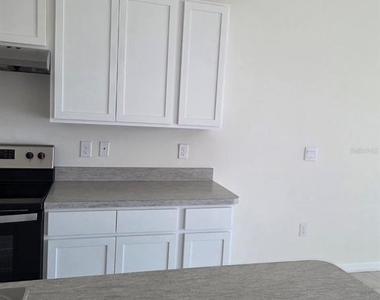 2294 Tay Wes Drive - Photo Thumbnail 3