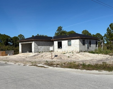 2917 22nd Street W - Photo Thumbnail 1
