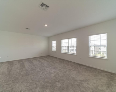 1524 Astoria Arbor Lane - Photo Thumbnail 11