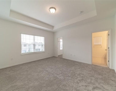 1524 Astoria Arbor Lane - Photo Thumbnail 13