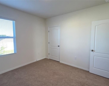 3221 Belize Place - Photo Thumbnail 1
