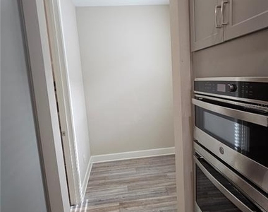 21 Los Lagos Boulevard - Photo Thumbnail 23