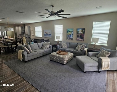 21 Los Lagos Boulevard - Photo Thumbnail 28