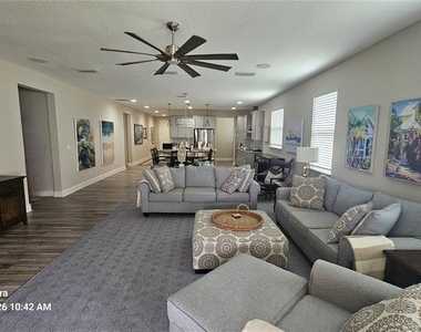 21 Los Lagos Boulevard - Photo Thumbnail 29