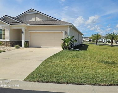 21 Los Lagos Boulevard - Photo Thumbnail 1