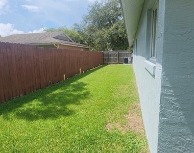 10 Blackfoot Court - Photo Thumbnail 19