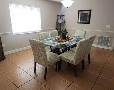 10 Blackfoot Court - Photo Thumbnail 7