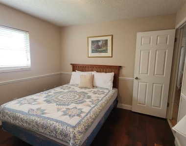 10 Blackfoot Court - Photo Thumbnail 11
