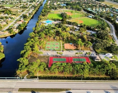 1448 Churchill Circle - Photo Thumbnail 32