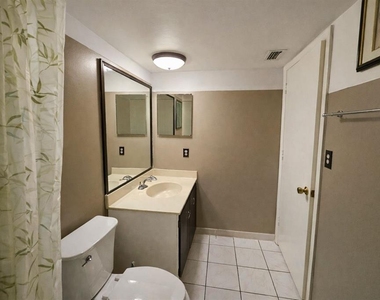 1448 Churchill Circle - Photo Thumbnail 22
