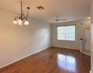 3620 Pine Oak Circle - Photo Thumbnail 3