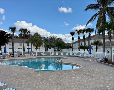 3620 Pine Oak Circle - Photo Thumbnail 12