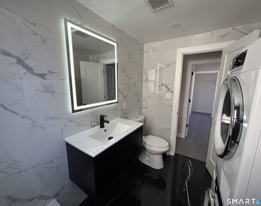 82-86 Waldorf Avenue - Photo Thumbnail 11