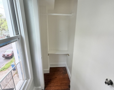 139 Poplar Street - Photo Thumbnail 9