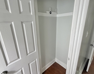 139 Poplar Street - Photo Thumbnail 14