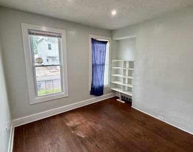 139 Poplar Street - Photo Thumbnail 27