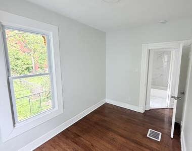 139 Poplar Street - Photo Thumbnail 18