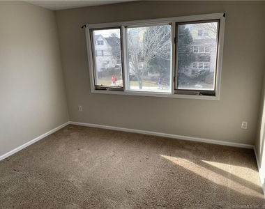 3250 Main Street - Photo Thumbnail 8