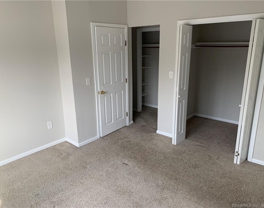 3250 Main Street - Photo Thumbnail 7