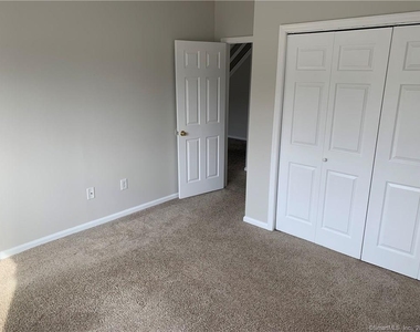 3250 Main Street - Photo Thumbnail 4