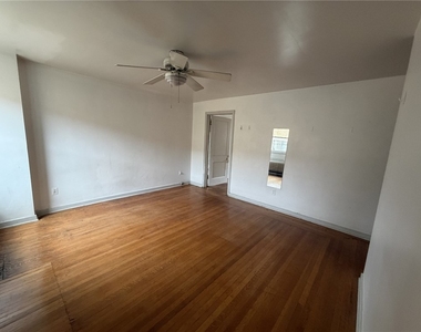 5839 Darlington Rd - Photo Thumbnail 16