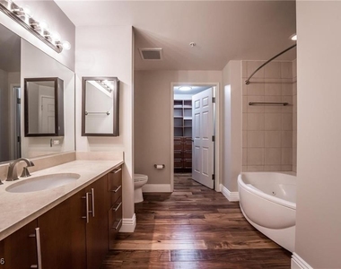 200 W Sahara Avenue - Photo Thumbnail 11