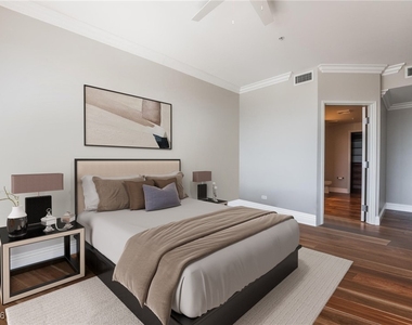 200 W Sahara Avenue - Photo Thumbnail 2