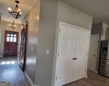 45 Newnan Lakes Drive - Photo Thumbnail 32