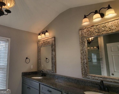 45 Newnan Lakes Drive - Photo Thumbnail 11