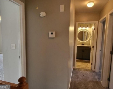 45 Newnan Lakes Drive - Photo Thumbnail 8