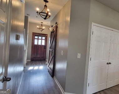 45 Newnan Lakes Drive - Photo Thumbnail 13