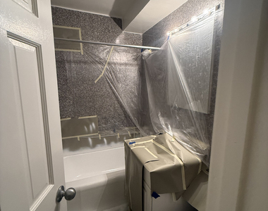 435 East 79th Street - Photo Thumbnail 5