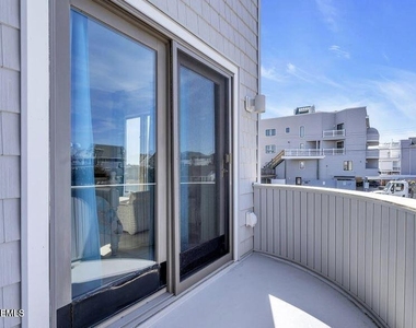 2108 S Ocean Avenue - Photo Thumbnail 12