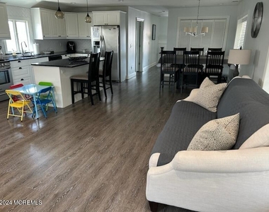 111 Jersey City Avenue - Photo Thumbnail 2