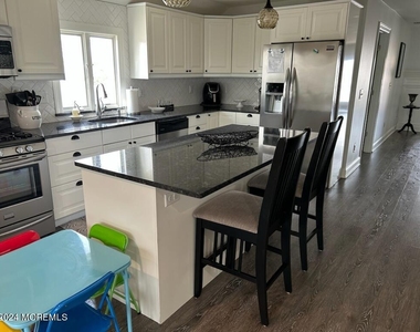 111 Jersey City Avenue - Photo Thumbnail 3