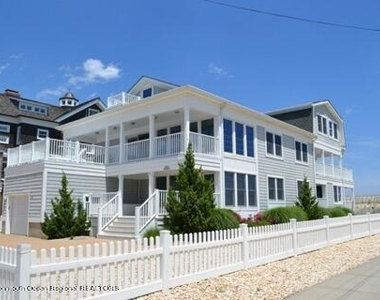 2 Bridge Avenue - Photo Thumbnail 1