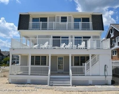2 Bridge Avenue - Photo Thumbnail 10