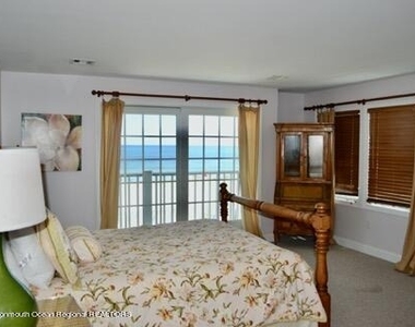 2 Bridge Avenue - Photo Thumbnail 21