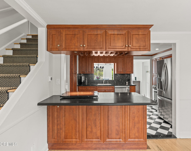 608 Corlies Avenue - Photo Thumbnail 10