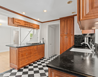 608 Corlies Avenue - Photo Thumbnail 8