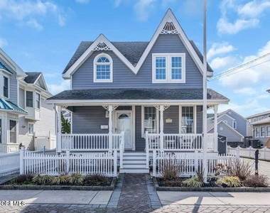 12 Reese Avenue - Photo Thumbnail 9