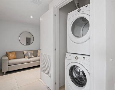 401 N Birch Road - Photo Thumbnail 10